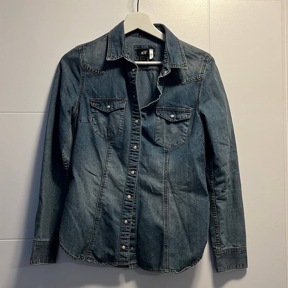 H&M shirt